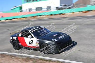 media/Feb-26-2023-Speed Ventures (Sun) [[7ac2dc7a13]]/1-SSC Spec vett race/session 1 turn 3/